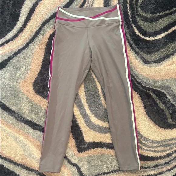 Nike Grey Leggings with Magenta and Cream Accents - Picture 1 of 5